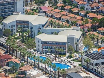 Palm Wings Beach Resort & Spa Kuşadası